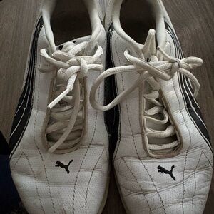 Puma Men's White and Black Athletic Shoes